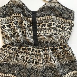 Staring at Stars Shorts - Staring at Stars / Urban Outfitters Romper size M Staring at Stars Shorts - Staring at Stars / Urban Outfitters Romper size M